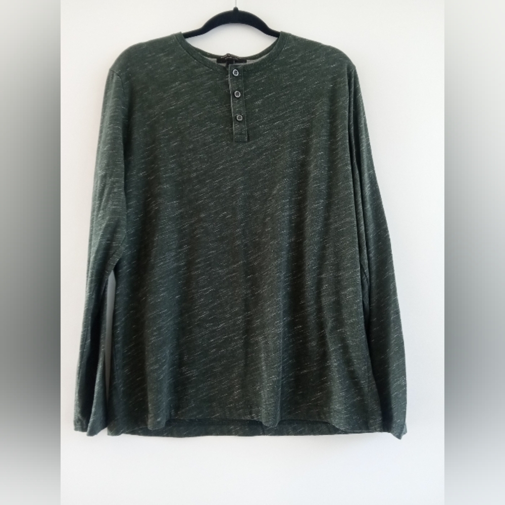 Banana Republic Men's Heathered Dark Green Long Sleeve Henley Size L